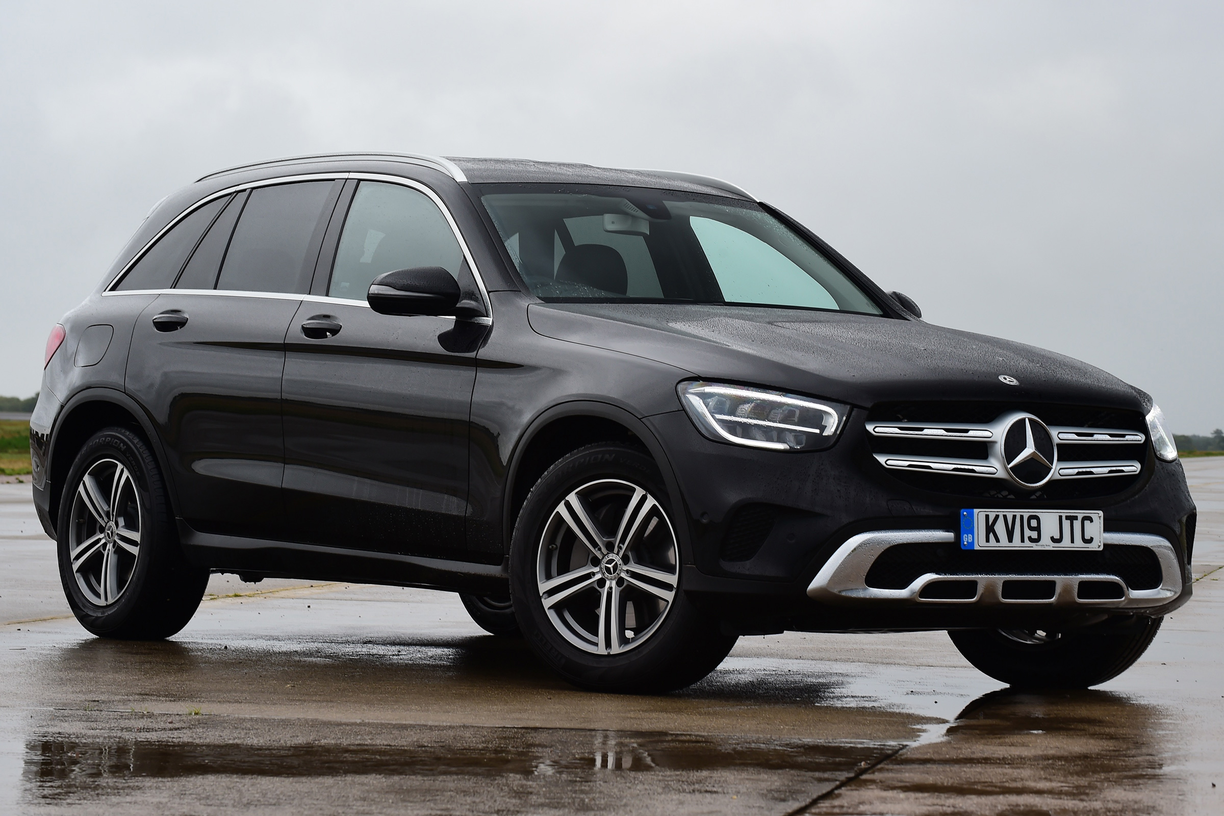 Mercedes GLC SUV front 3/4 static