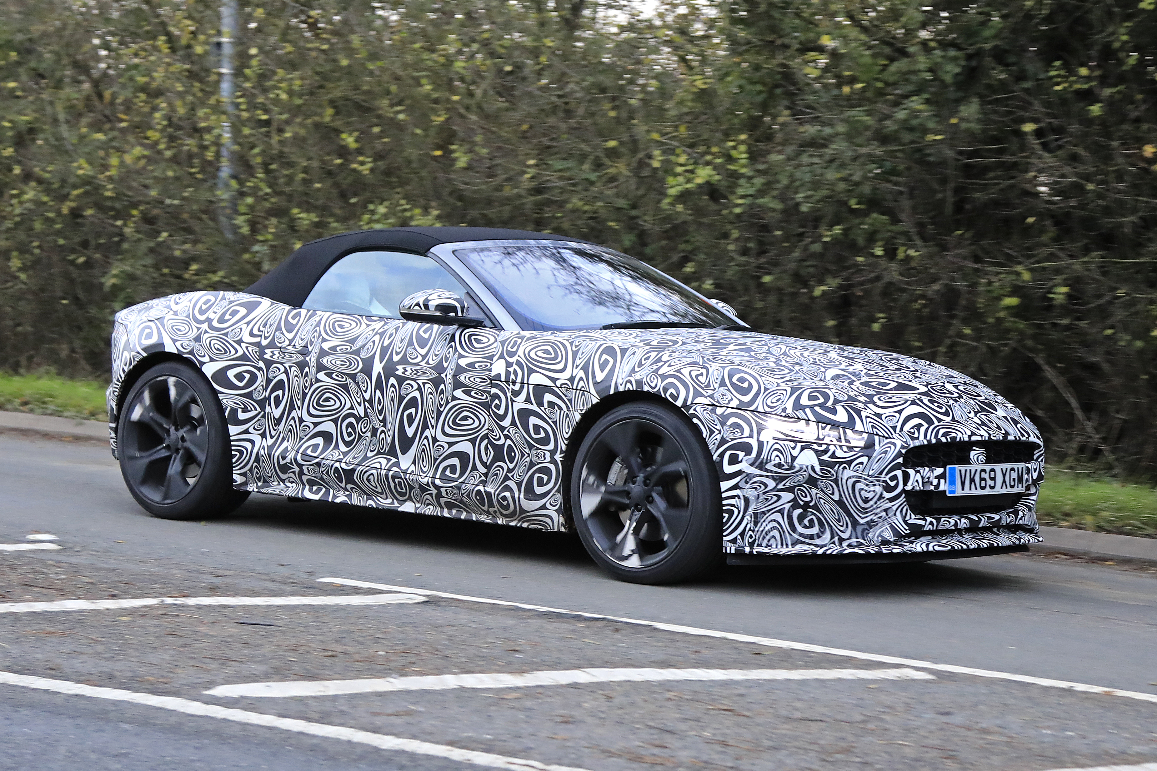 2020 Jaguar F-Pace convertible - front 3/4 dynamic view
