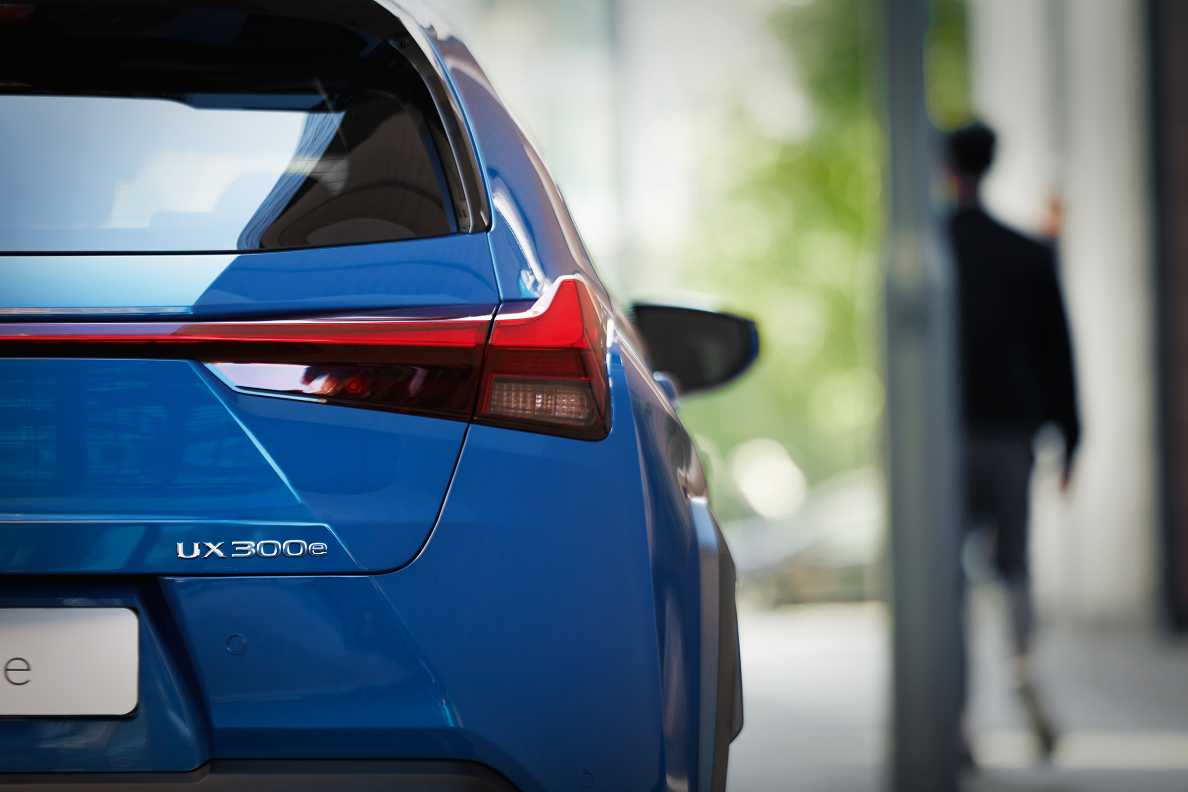 Lexus UX 300e tail-light
