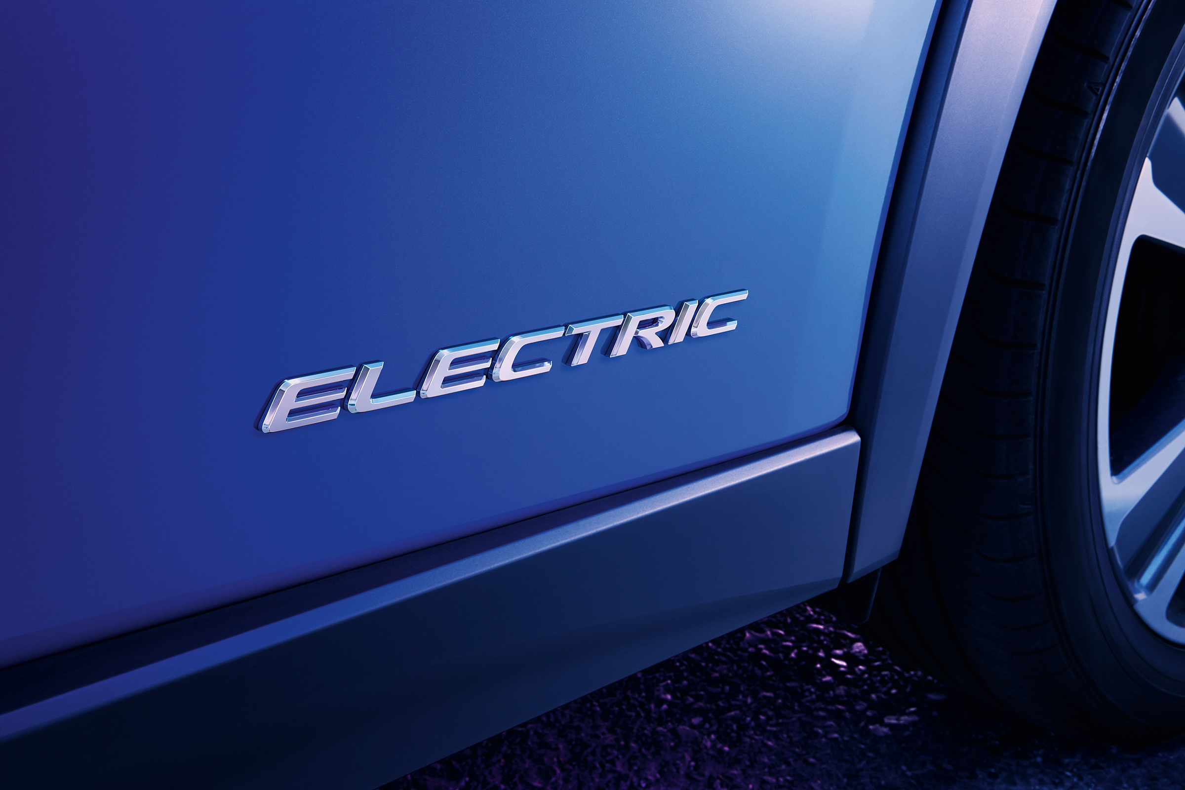 Lexus UX 300e 'Electric' badge