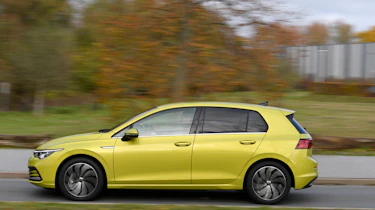 2020 Volkswagen Golf - side view dynamic