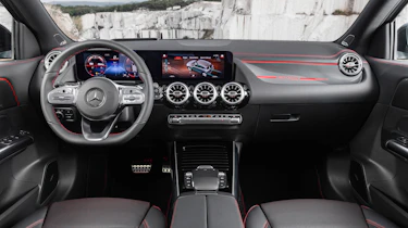 Mercedes GLA interior