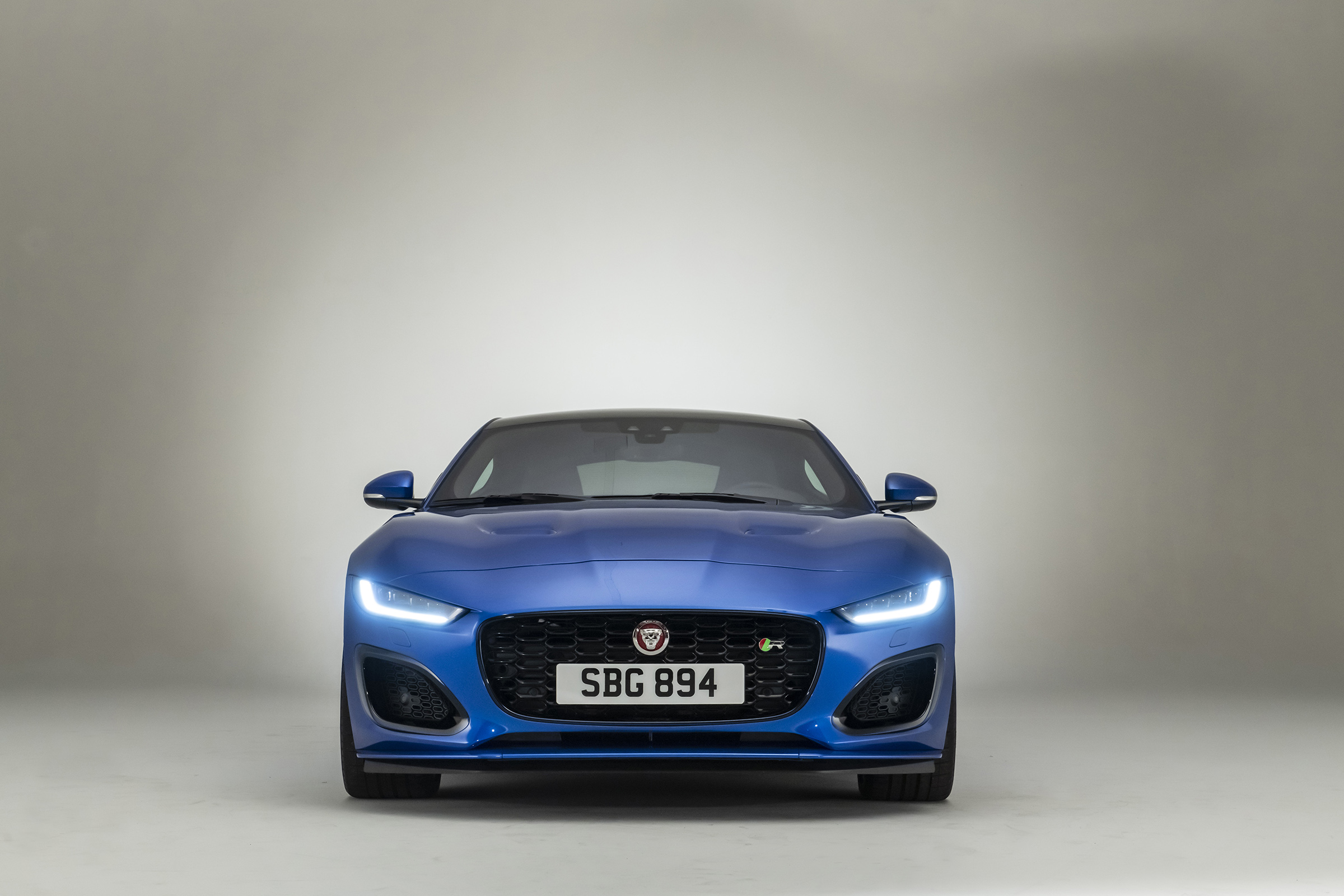 2020 Jaguar F-Type front end