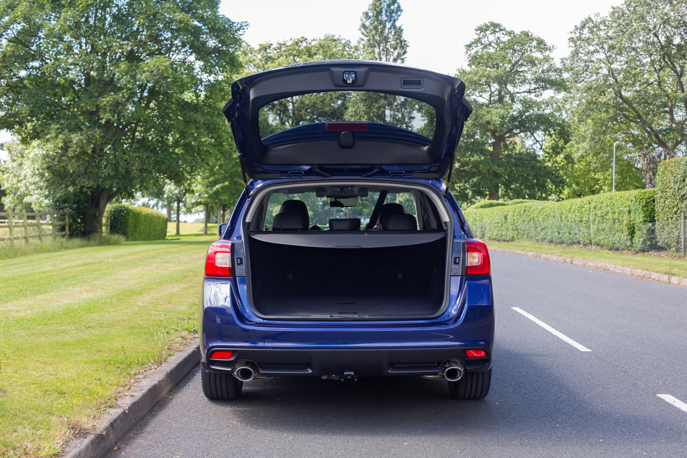 2019 Subaru Levorg 2.0i GT Lineartronic - rear boot open