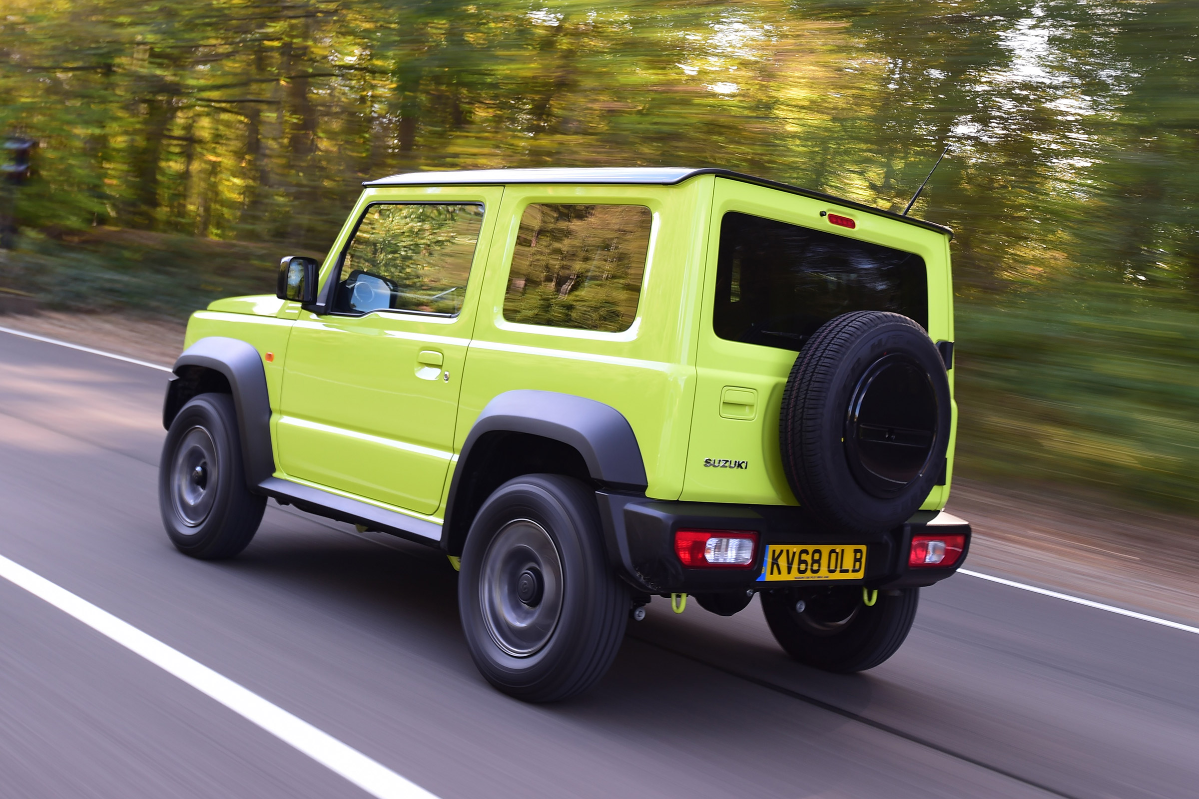 Suzuki Jimny SUV rear 3/4 tracking