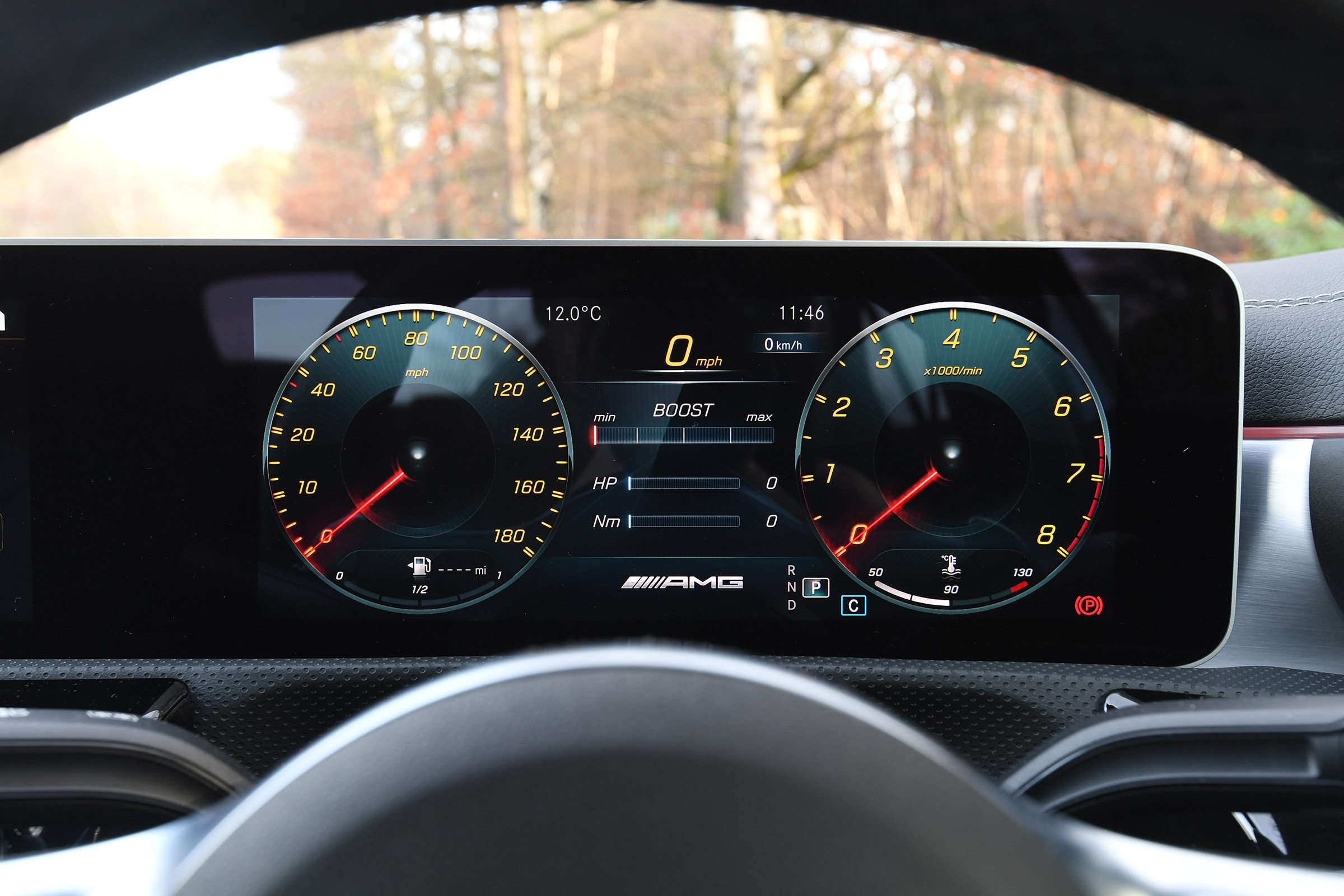 Mercedes-AMG A 35 Saloon digital instruments