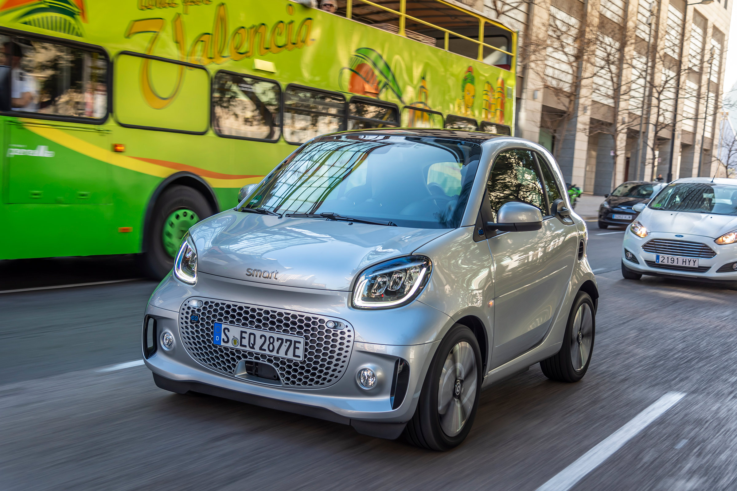 Smart EQ ForTwo driving
