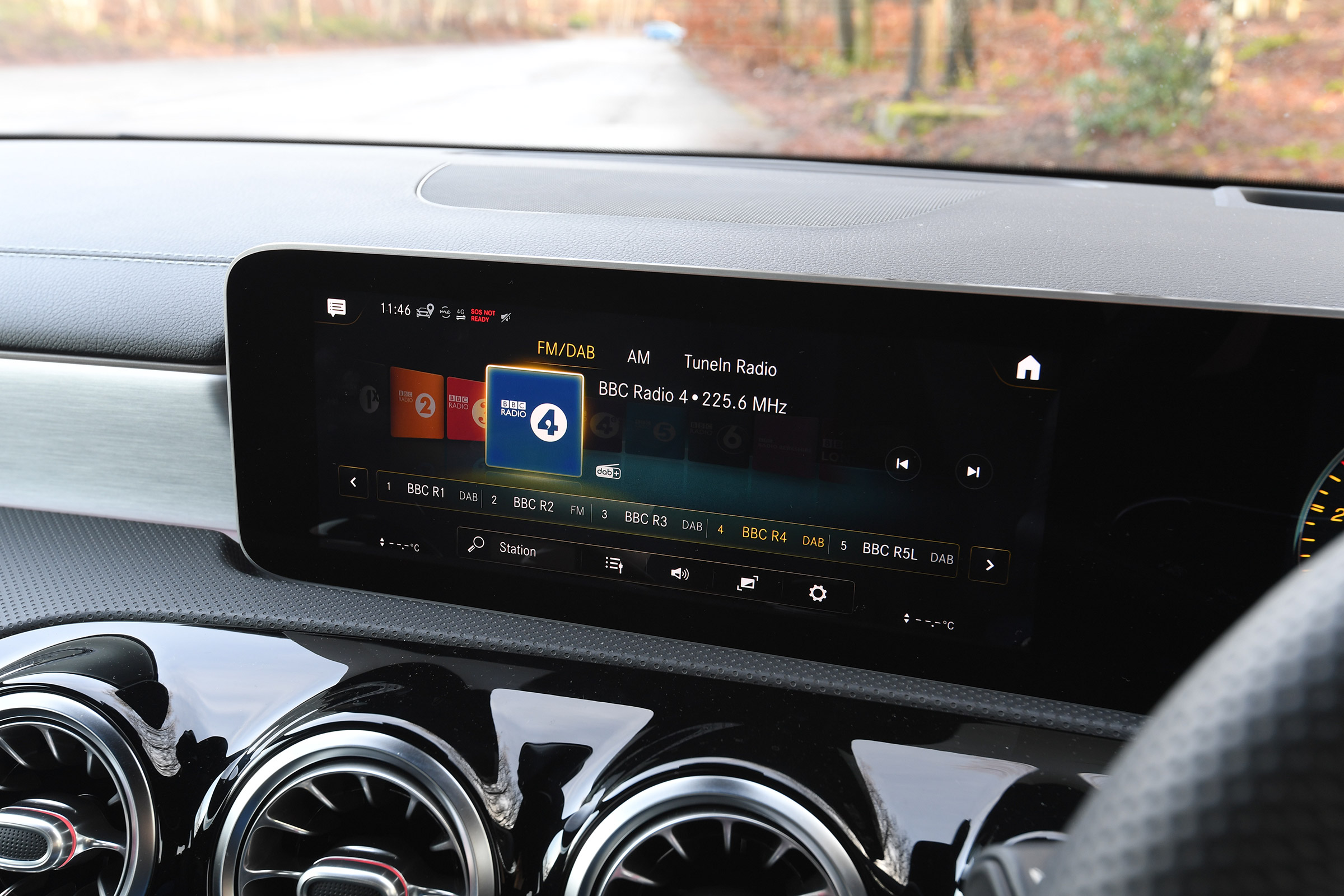 Mercedes-AMG A 35 Saloon infotainment display
