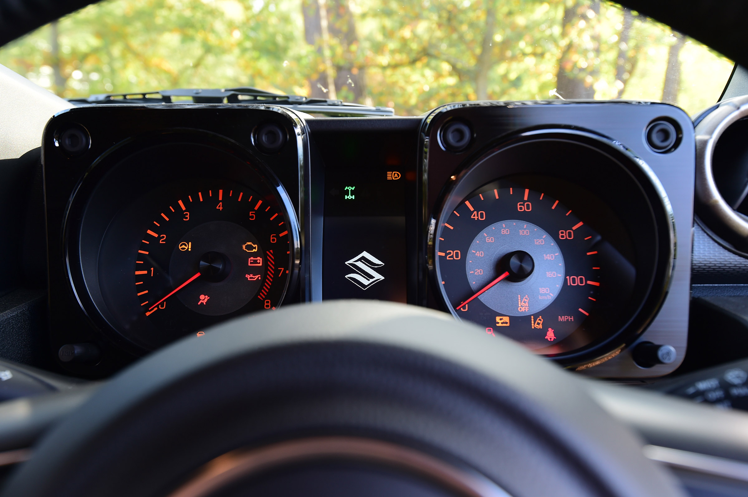 Suzuki Jimny SUV instrument cluster