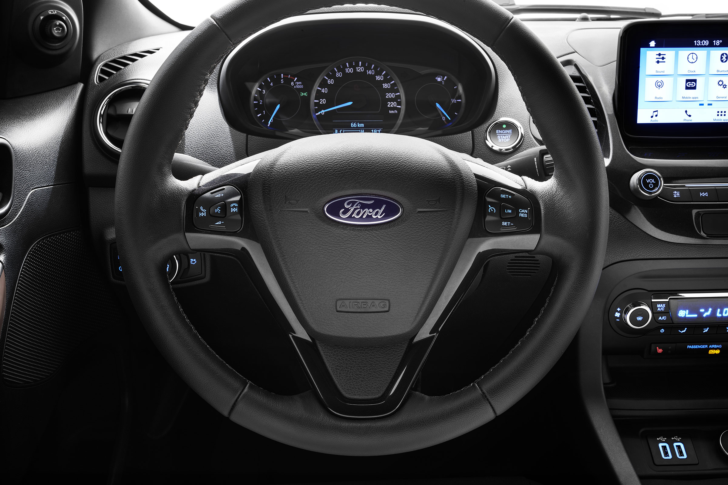 Ford Ka+ hatchback steering wheel
