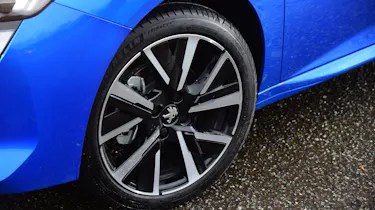 Peugeot 208 hatchback alloy wheels
