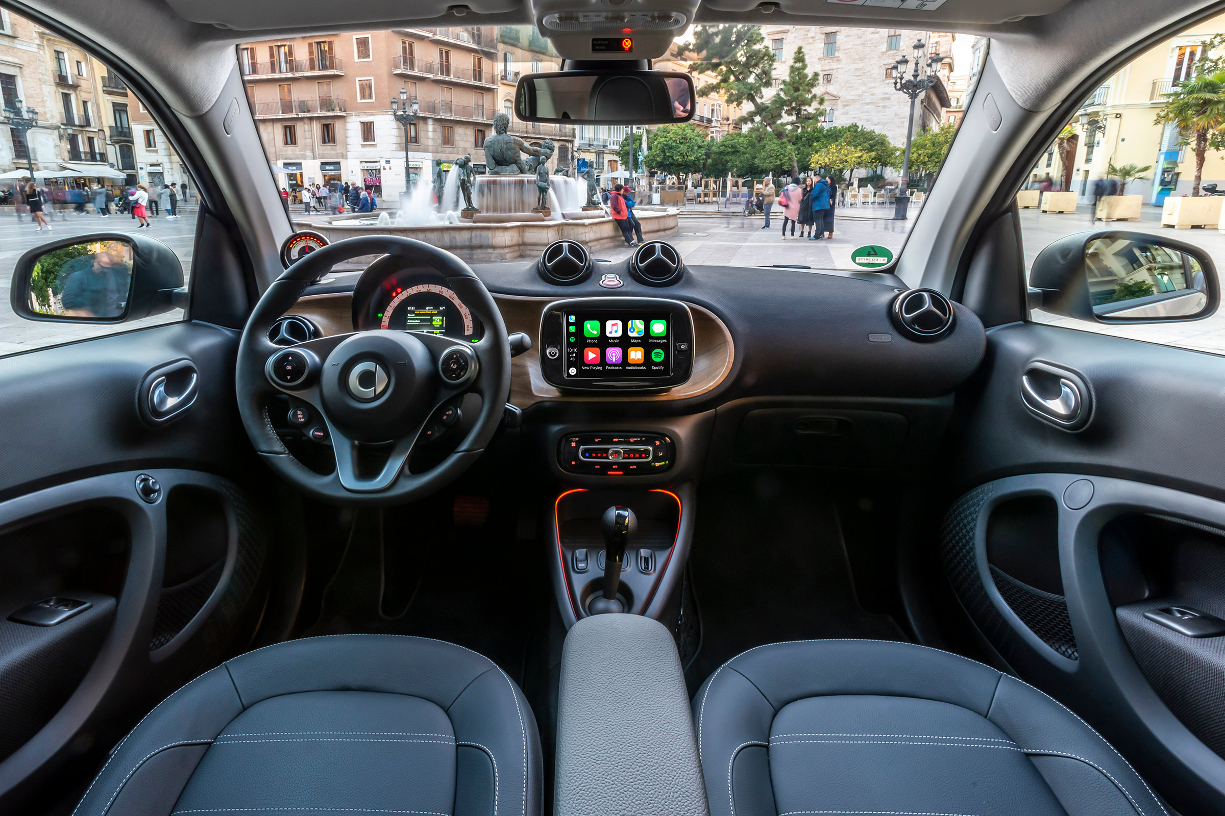 Smart EQ ForTwo hatchback interior
