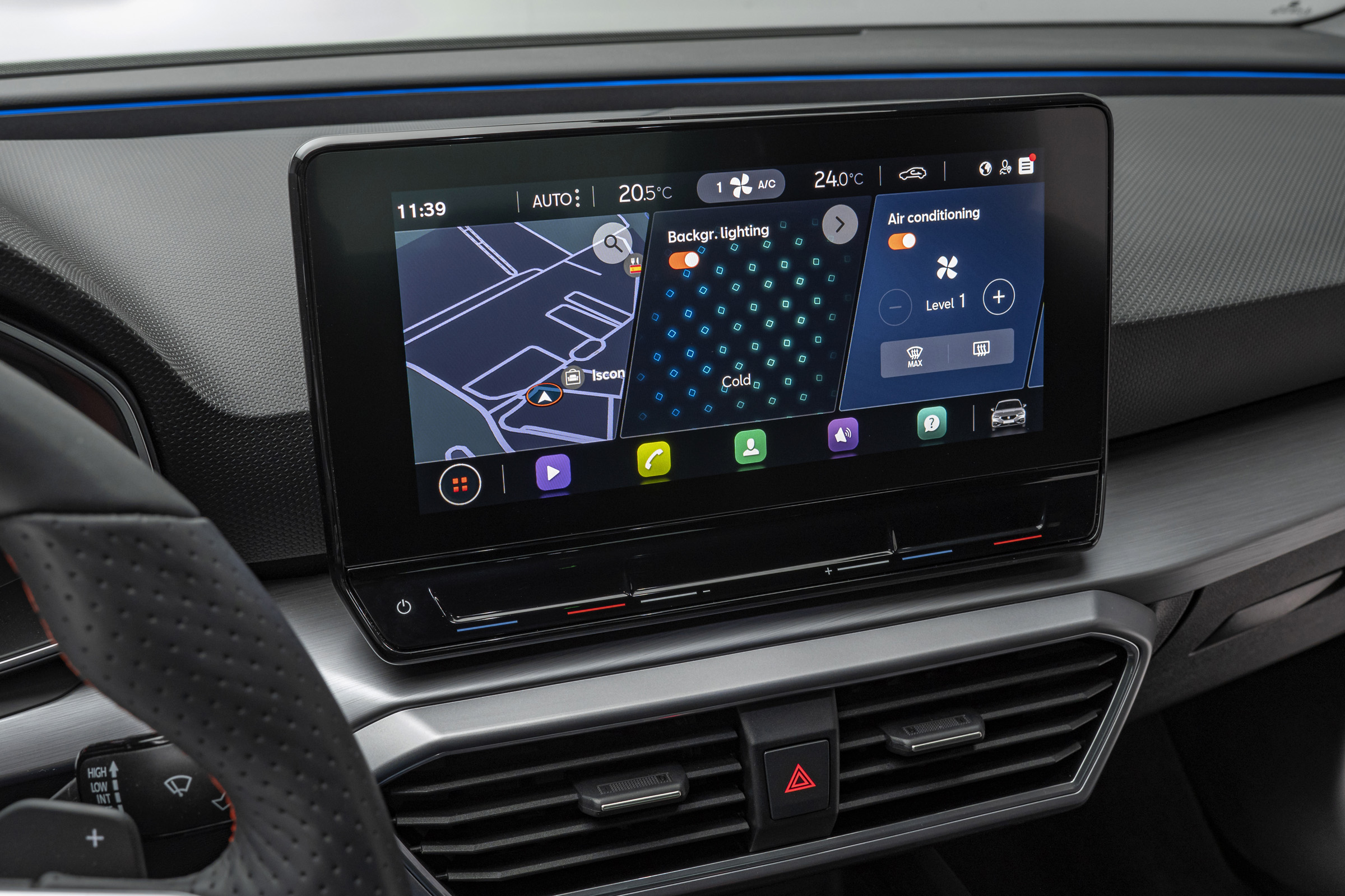 2020 SEAT Leon - infotainment screen