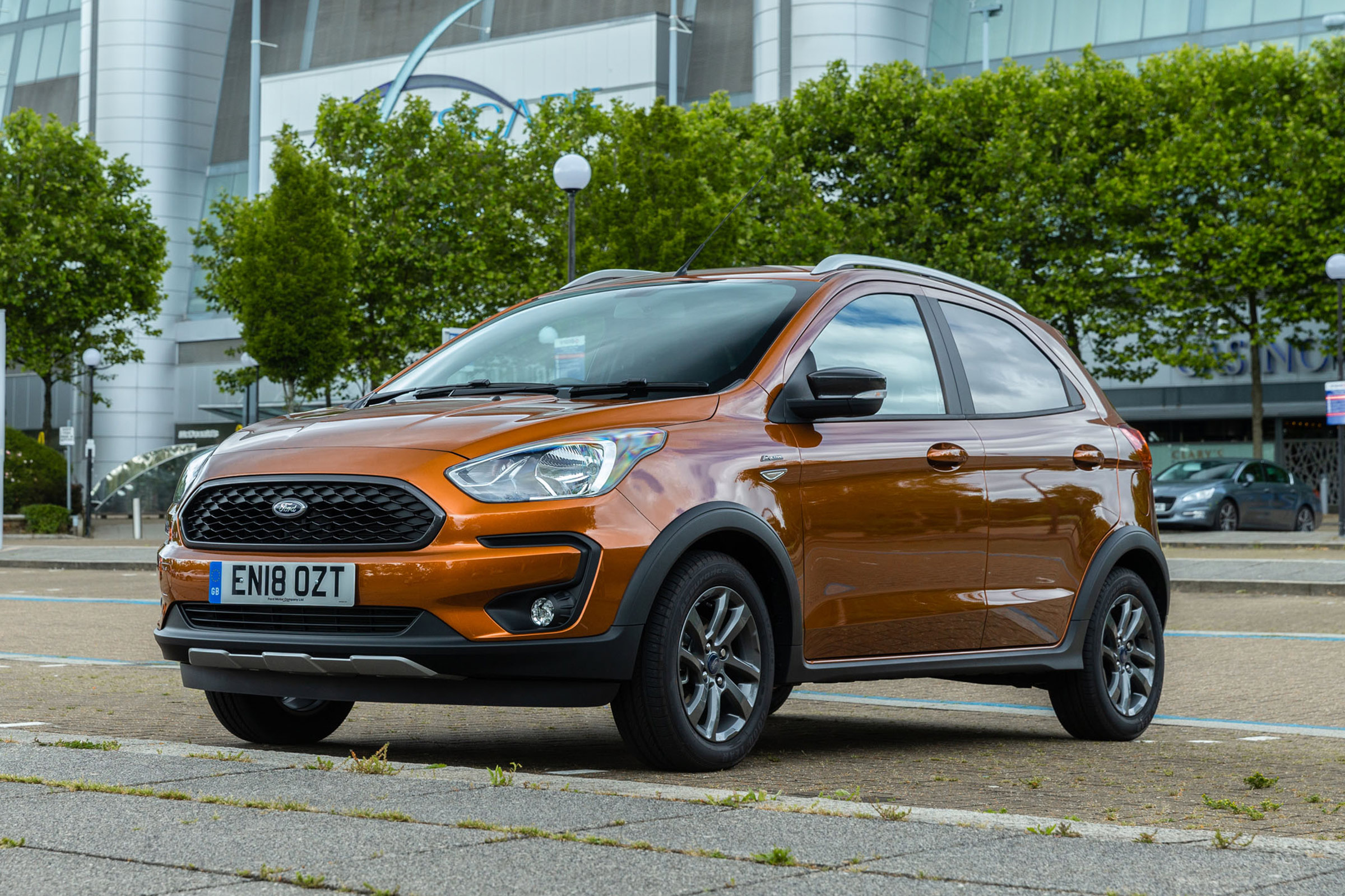 Ford Ka+ hatchback front 3/4 parked