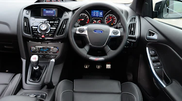 Ford Focus ST - interior