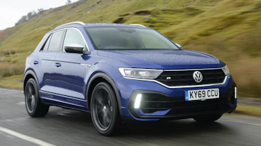 Volkswagen T-Roc R driving