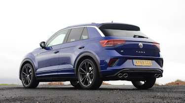 Volkswagen T-Roc R rear