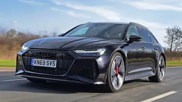 Audi RS6 Avant estate front 3/4 tracking