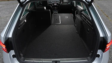Skoda Superb Estate boot