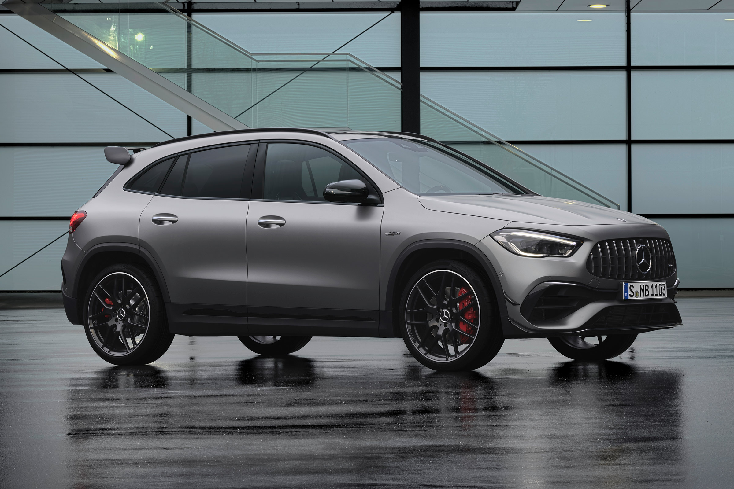 Mercedes-AMG GLA 45 S SUV side static