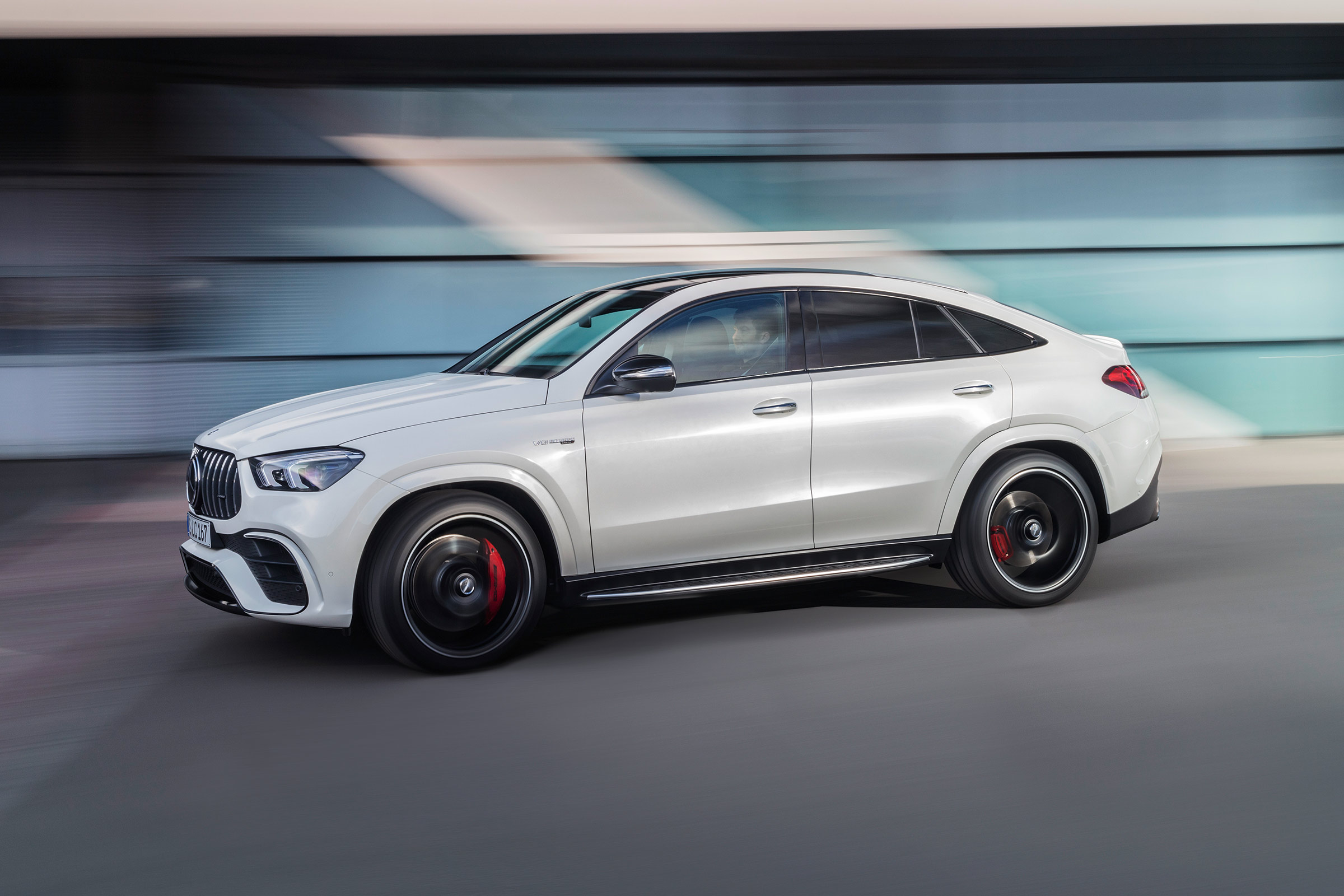 2020 Mercedes-AMG GLE 63 S Coupe front 3/4 tracking