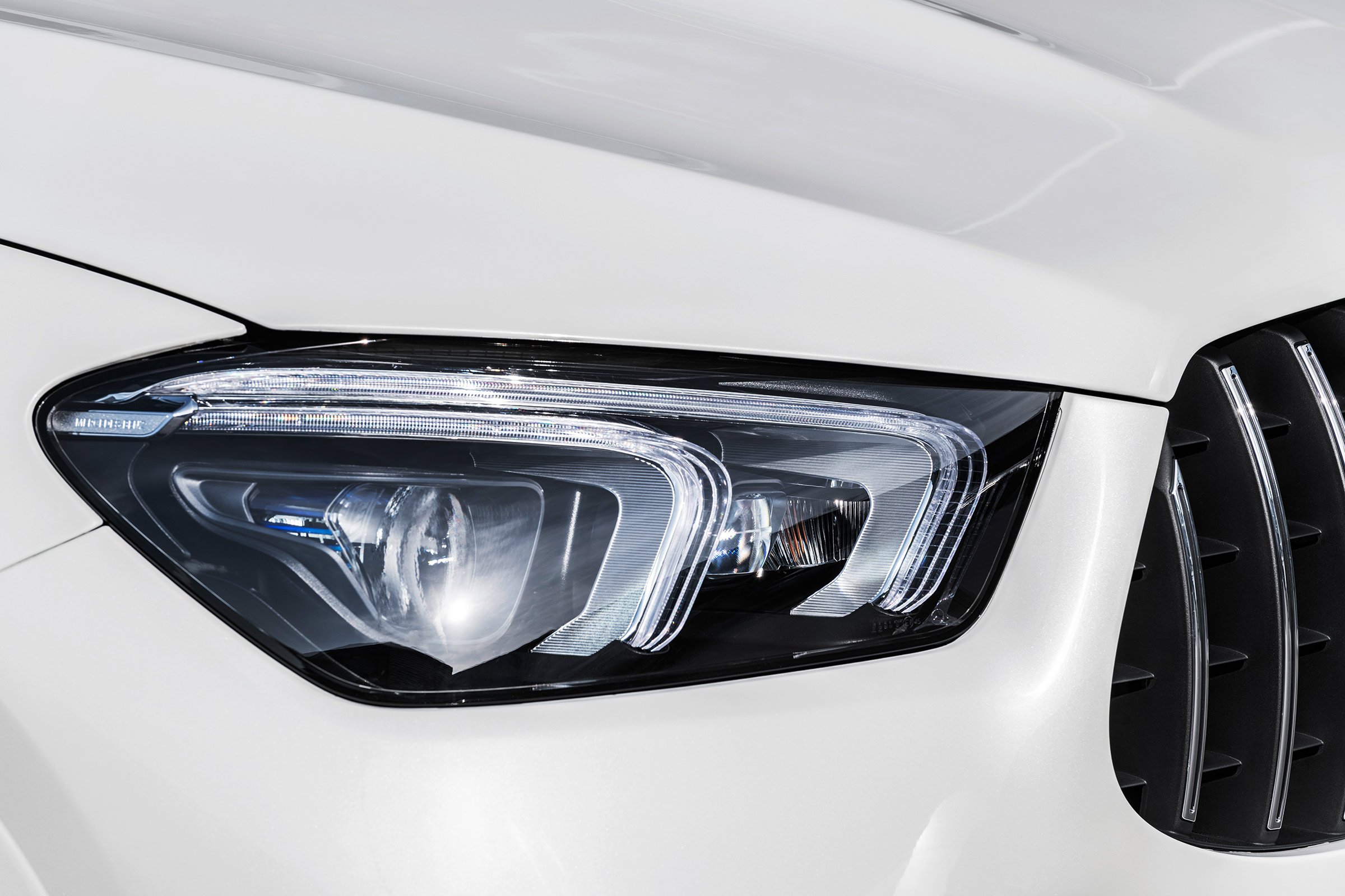 2020 Mercedes-AMG GLE 63 S Coupe headlights