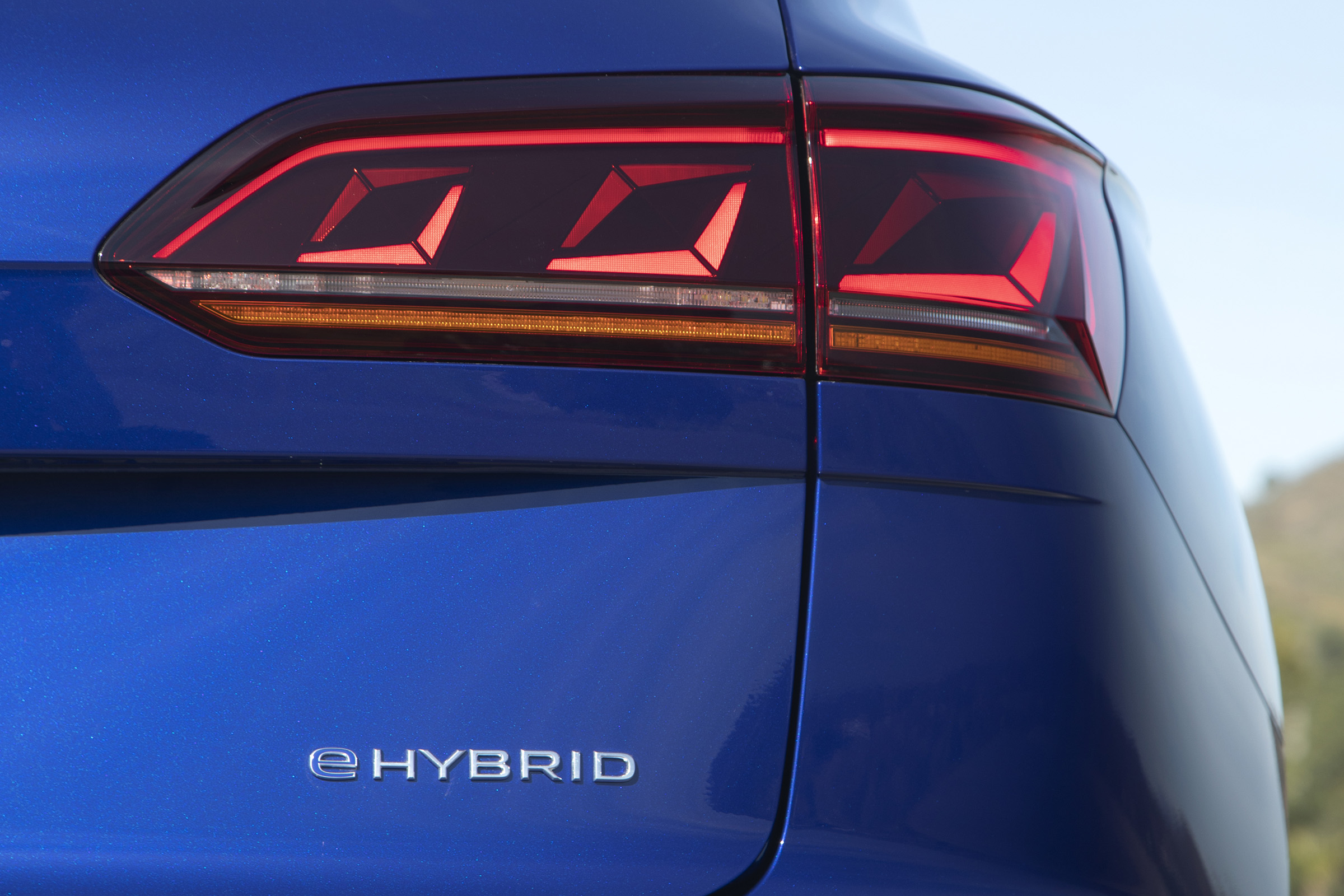 Volkswagen Touareg R eHybrid badge