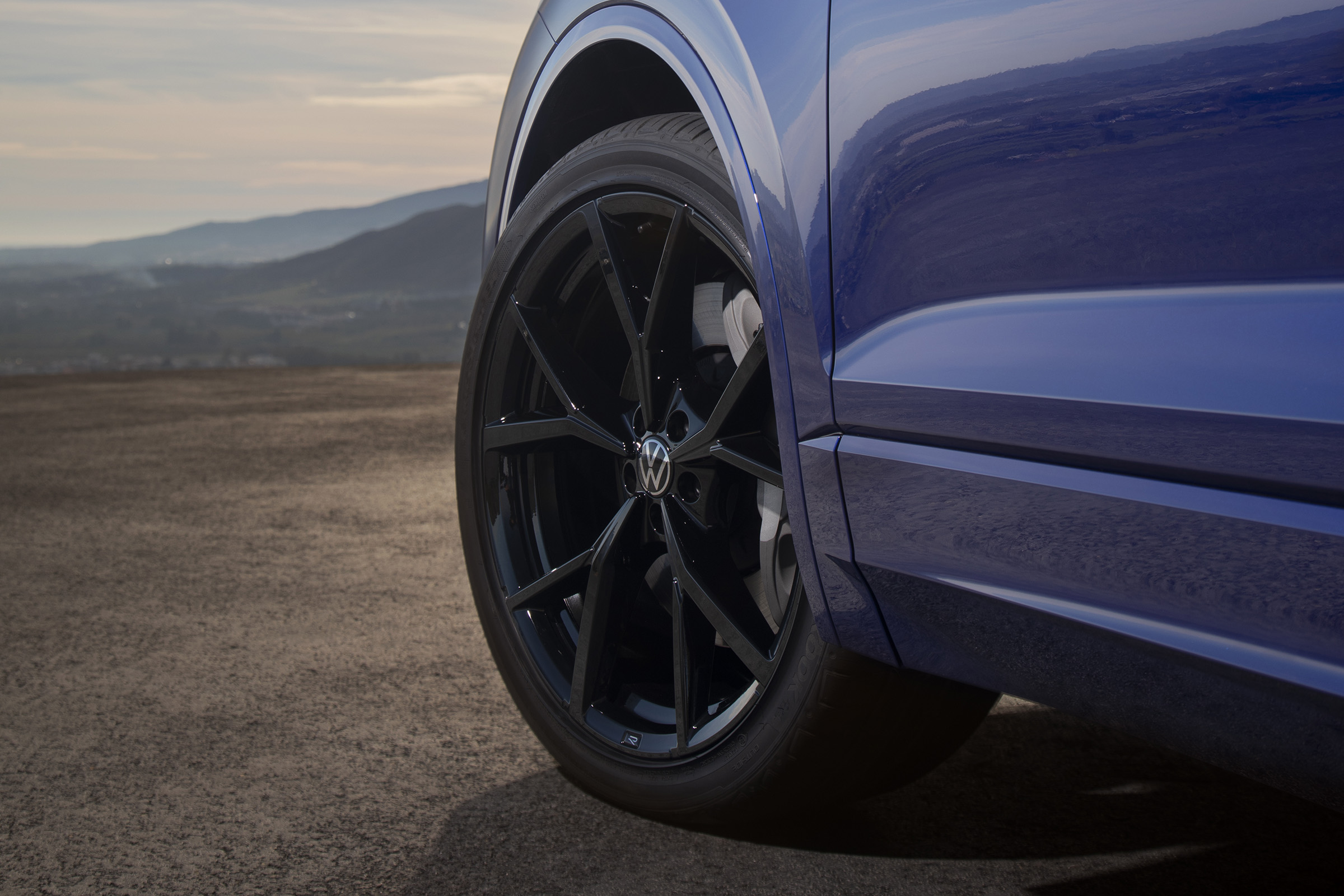Volkswagen Touareg R alloy wheel