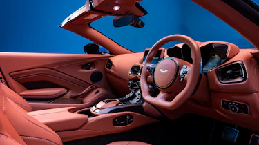 2020 Aston Martin Vantage Roadster - interior