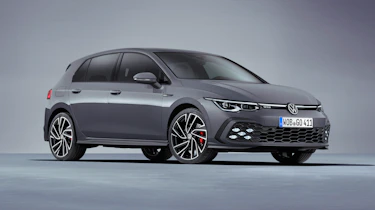 2020 Volkswagen Golf GTD - front 3/4 view