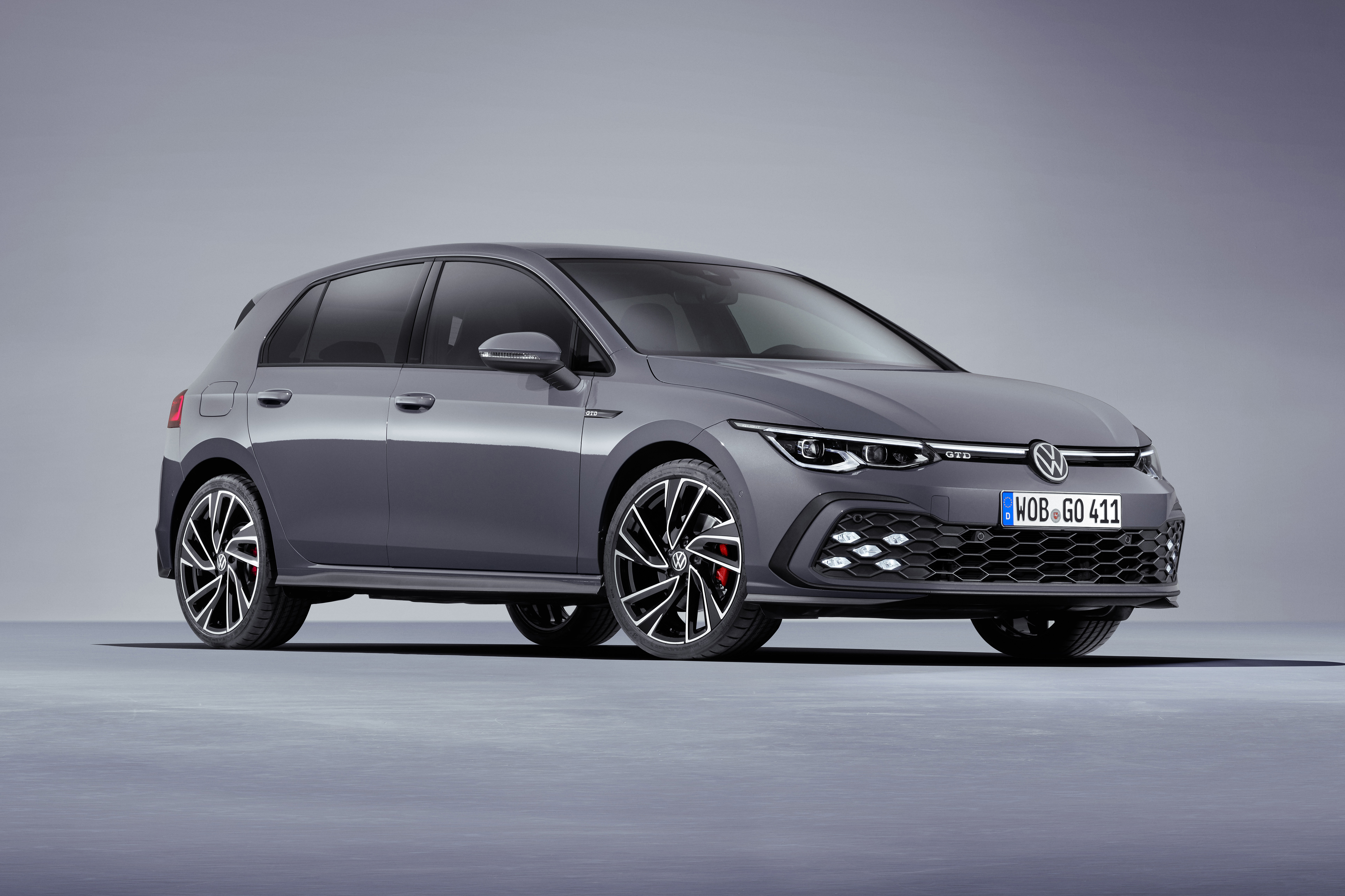 2020 Volkswagen Golf GTD- front 3/4 view