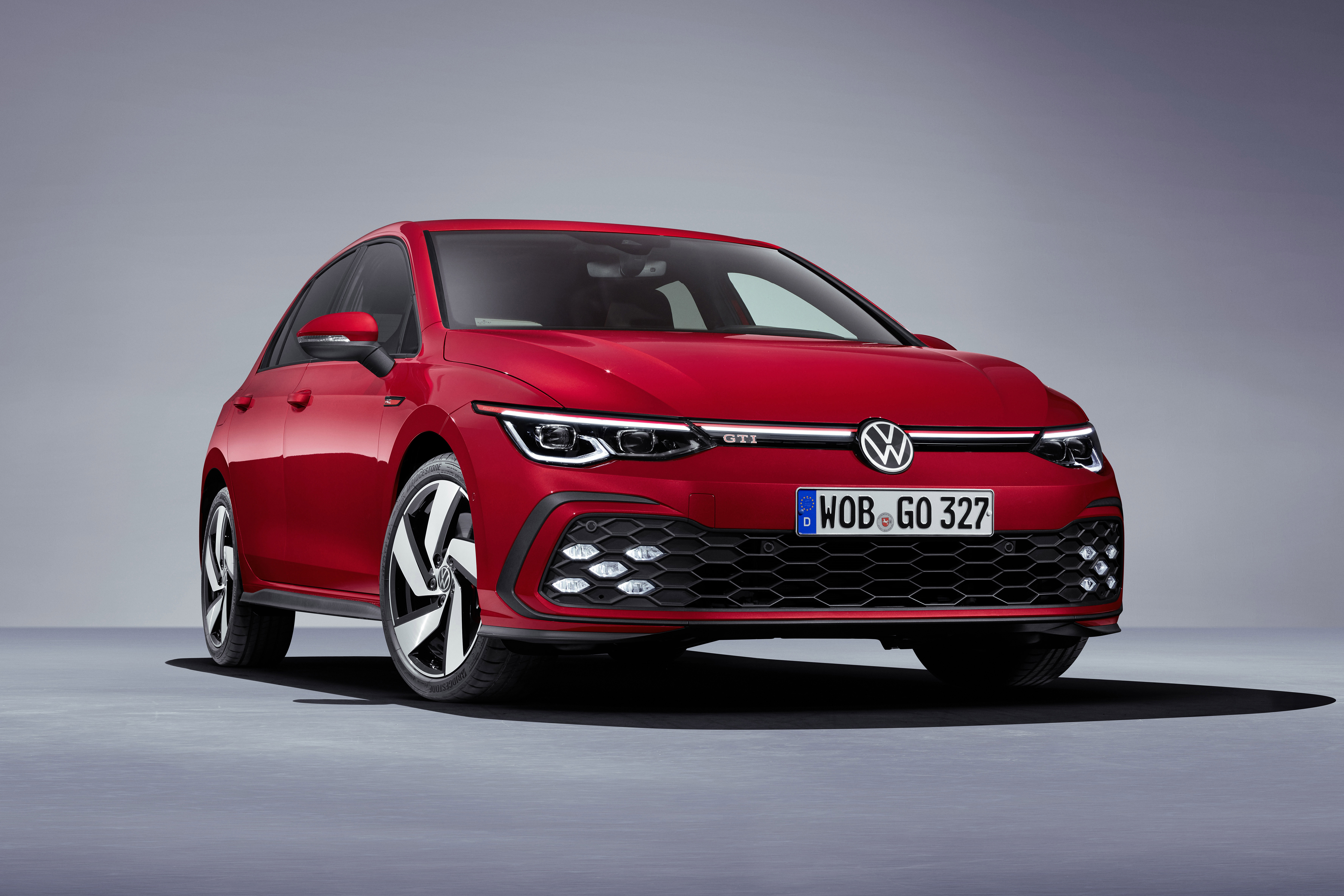 2020 Volkswagen Golf GTI  - front 3/4 view close