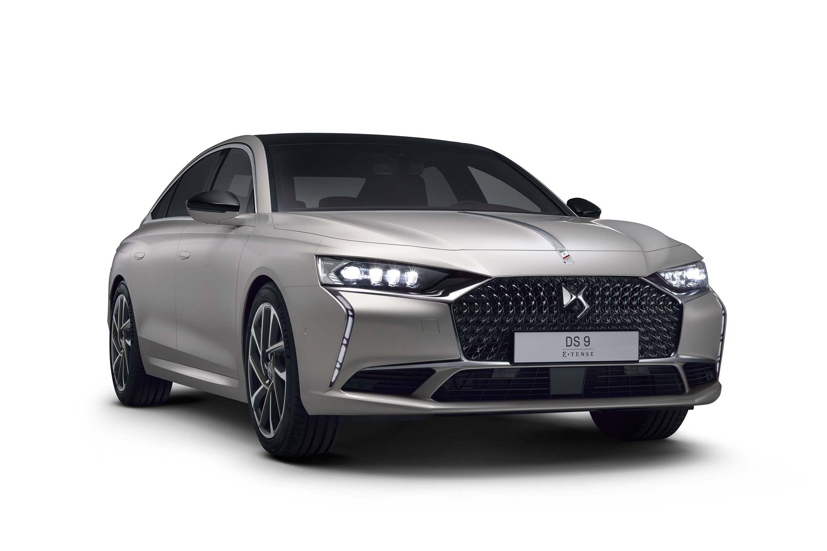 2020 DS 9 E-Tense - static front 3/4