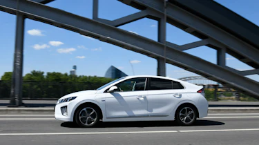 Hyundai Ioniq Plug-in Hybrid driving - side view