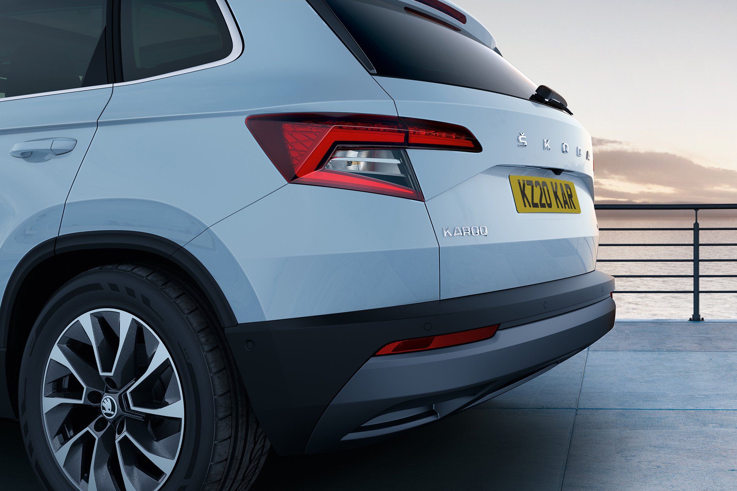 Skoda Karoq SE Drive rear