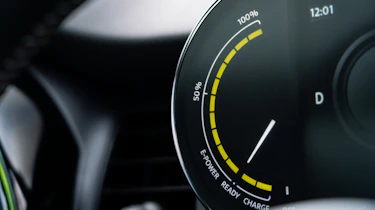 MINI Electric hatchback battery status