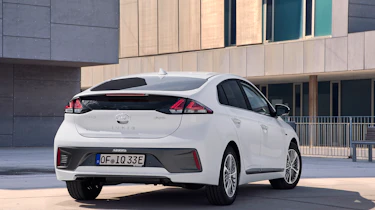 Hyundai Ioniq Plug-in Hybrid rear