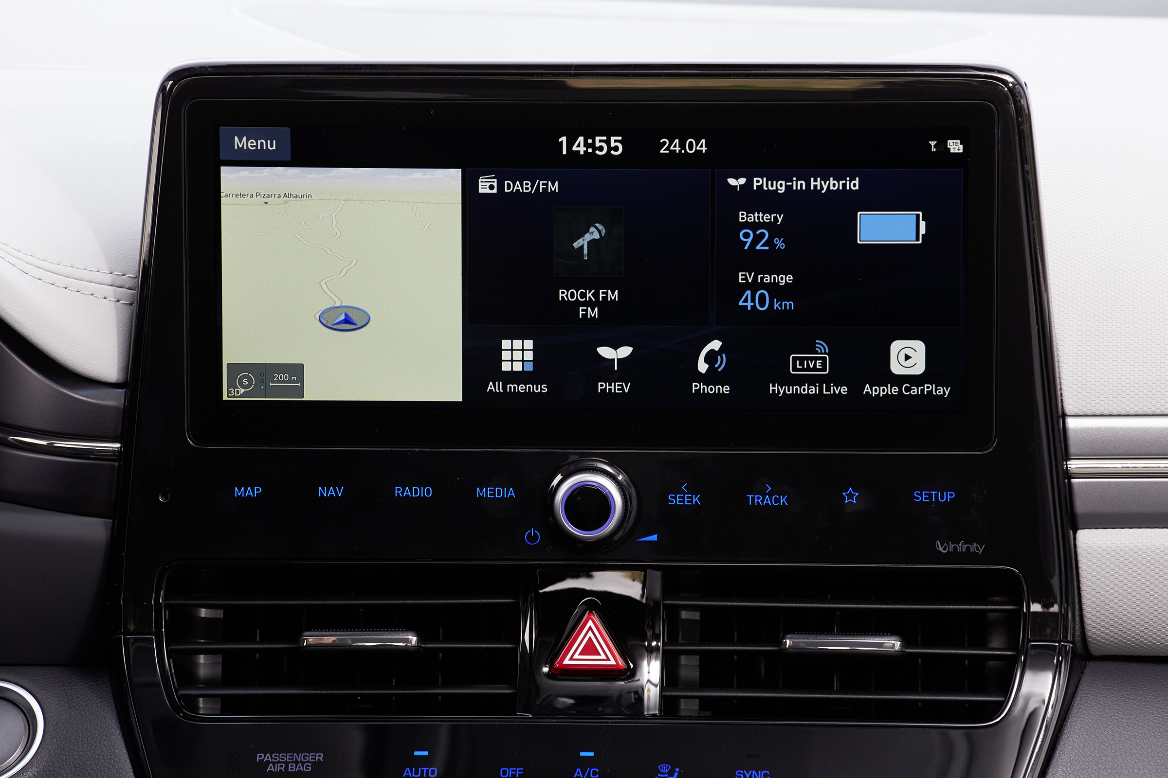 Hyundai Ioniq Plug-in Hybrid touchscreen