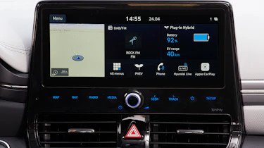 Hyundai Ioniq Plug-in Hybrid touchscreen
