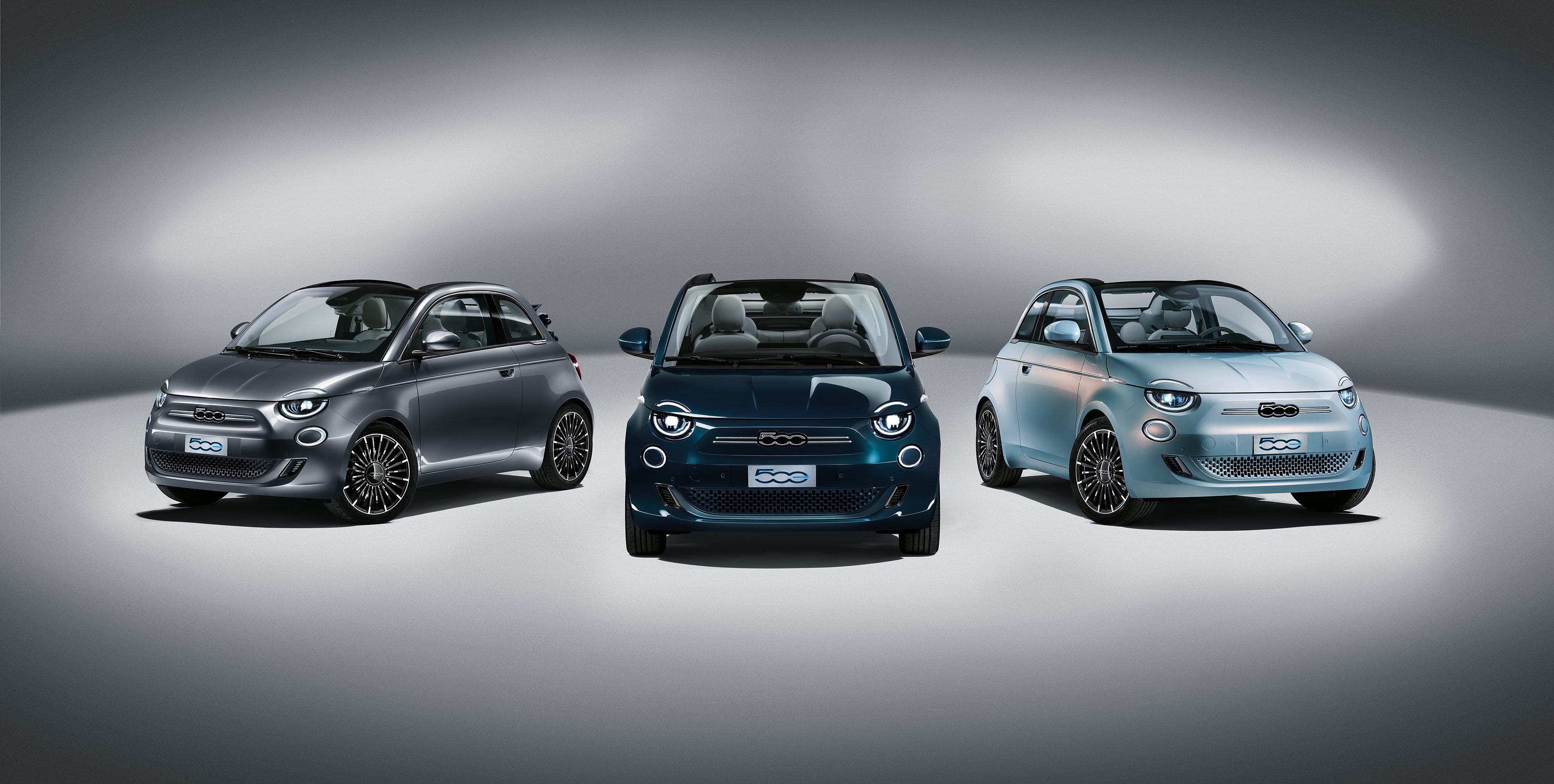 2020 Fiat 500 electric convertible - static 