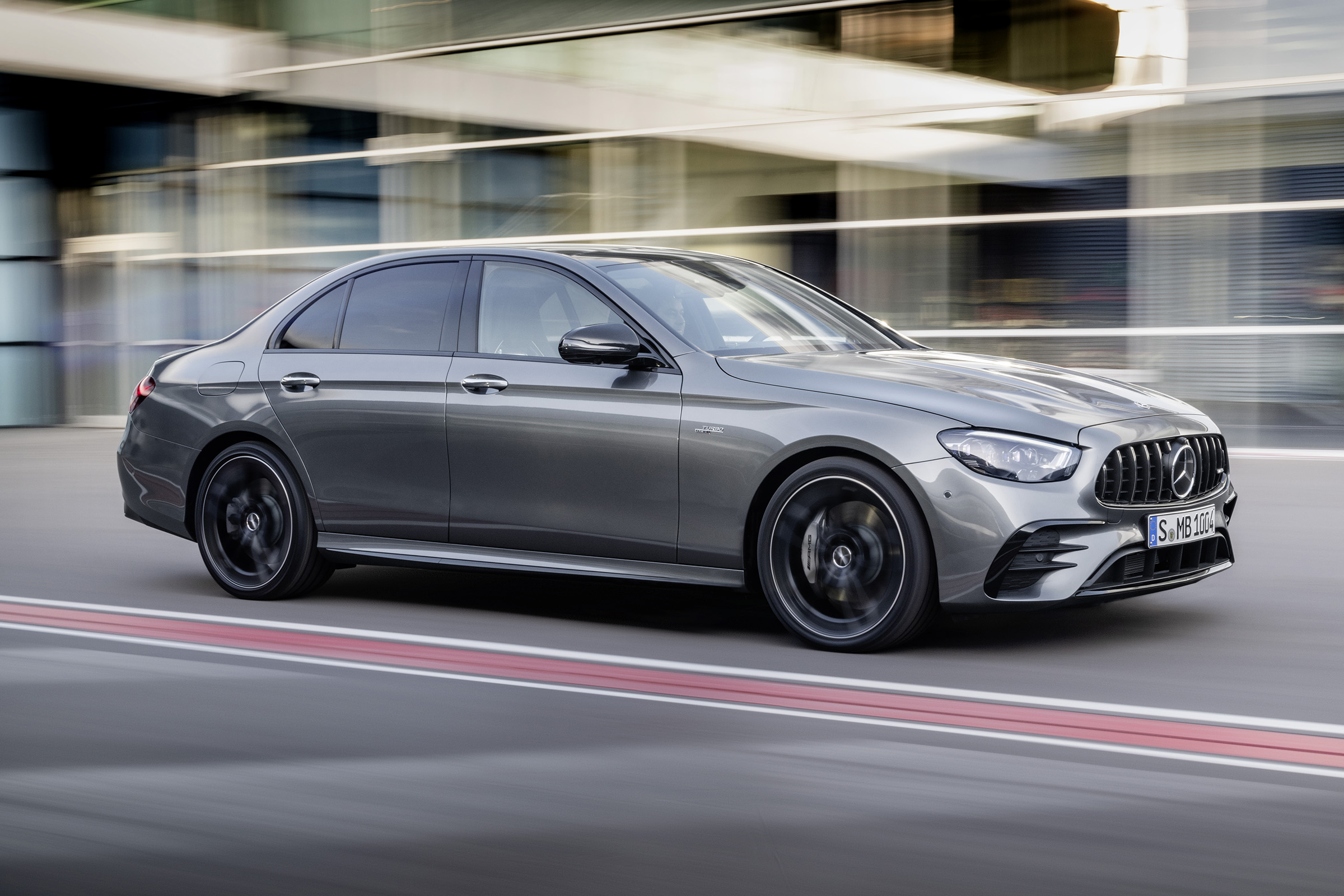 Mercedes-AMG E53 saloon driving