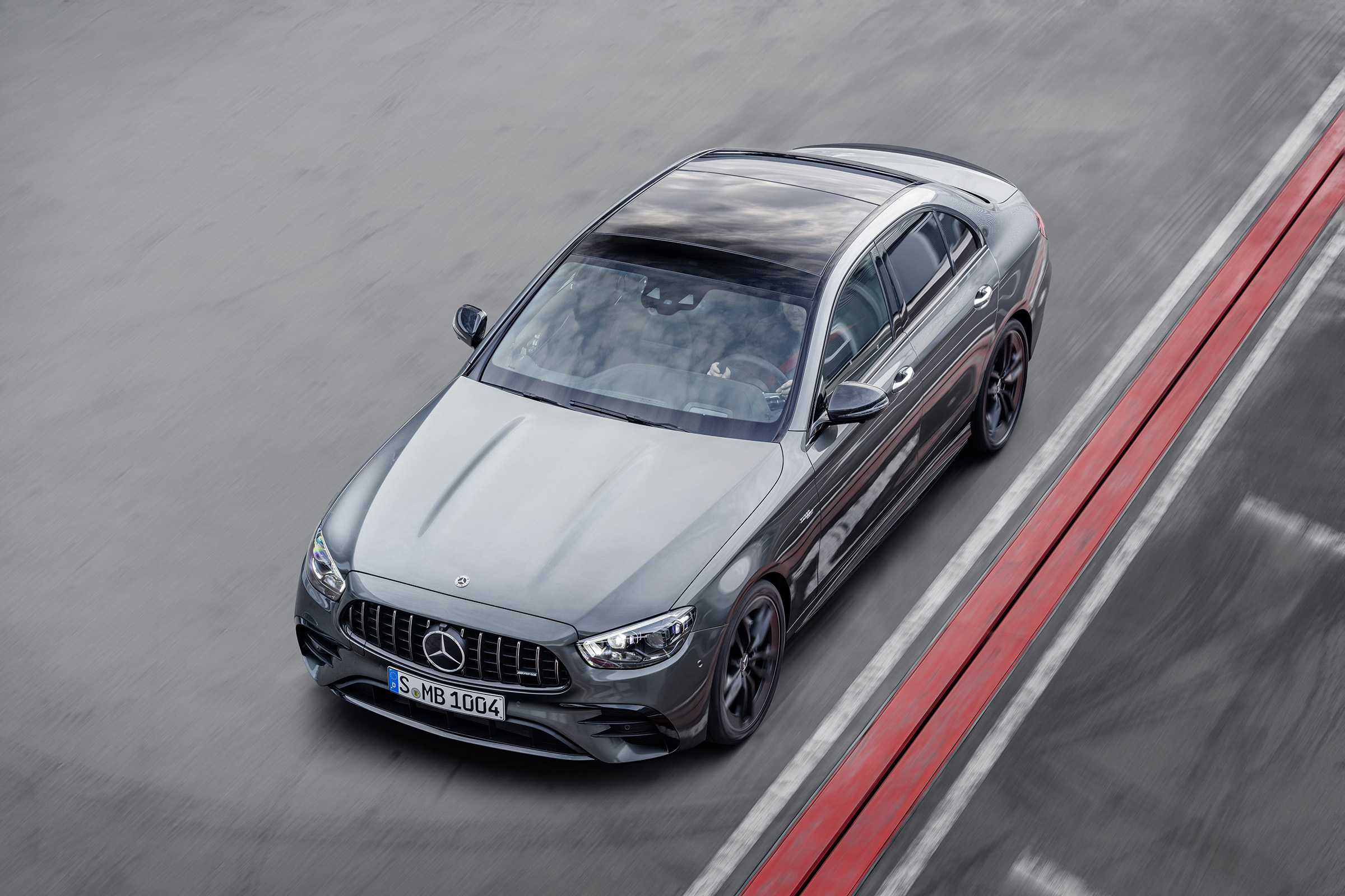 Mercedes-AMG E53 top view