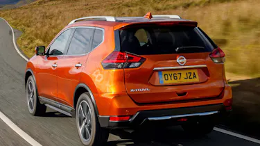 2017 Nissan X-Trail - dynamic rear 3/4