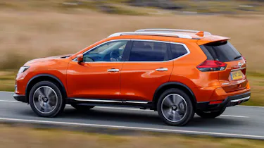 2017 Nissan X-Trail - dynamic 3/4 rear