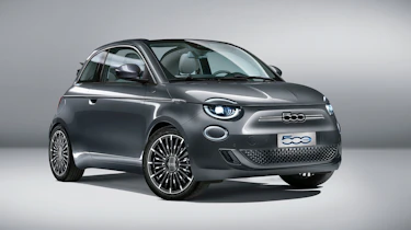 2020 Fiat 500 electric convertible - front 3/4 view