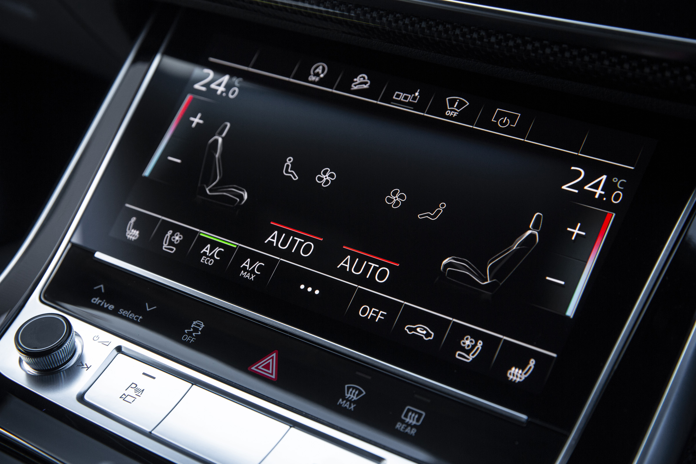 Audi SQ8 - touchscreen ventilation controls