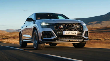 Audi RS Q8 SUV - front 3/4 dynamic low