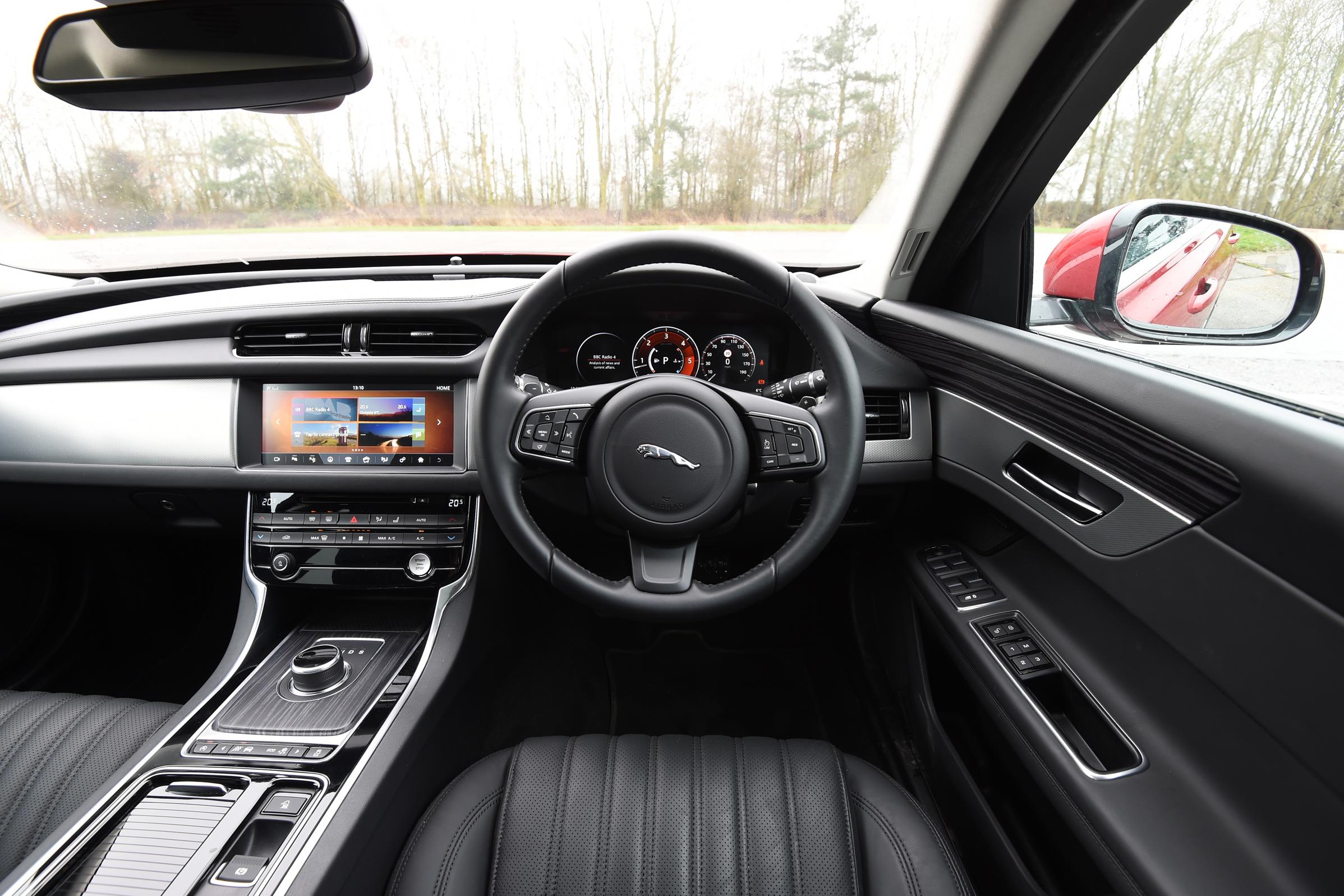 Jaguar XF - interior and dashboard