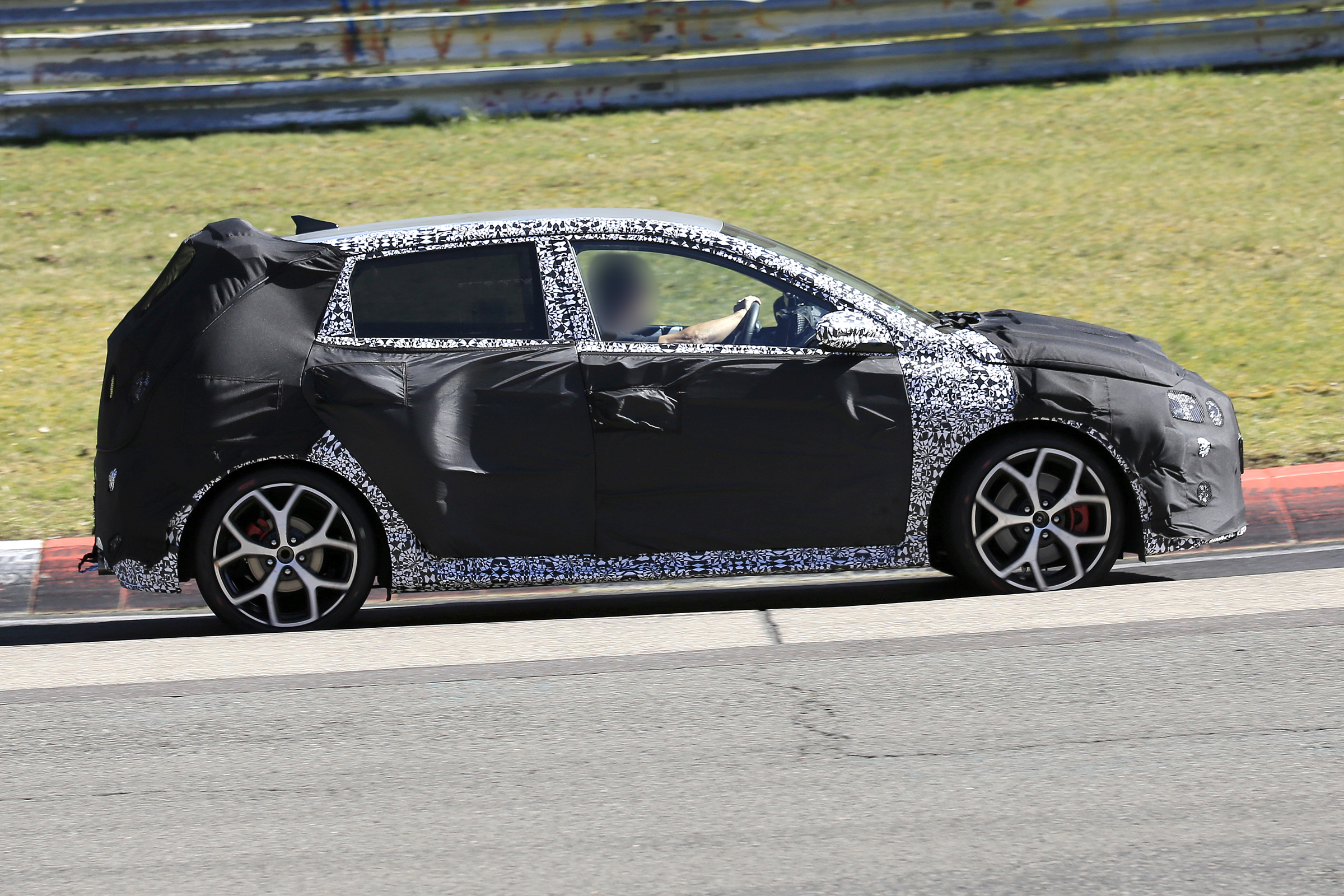 Hyundai i20 N development car - Nurburgring - side on view 
