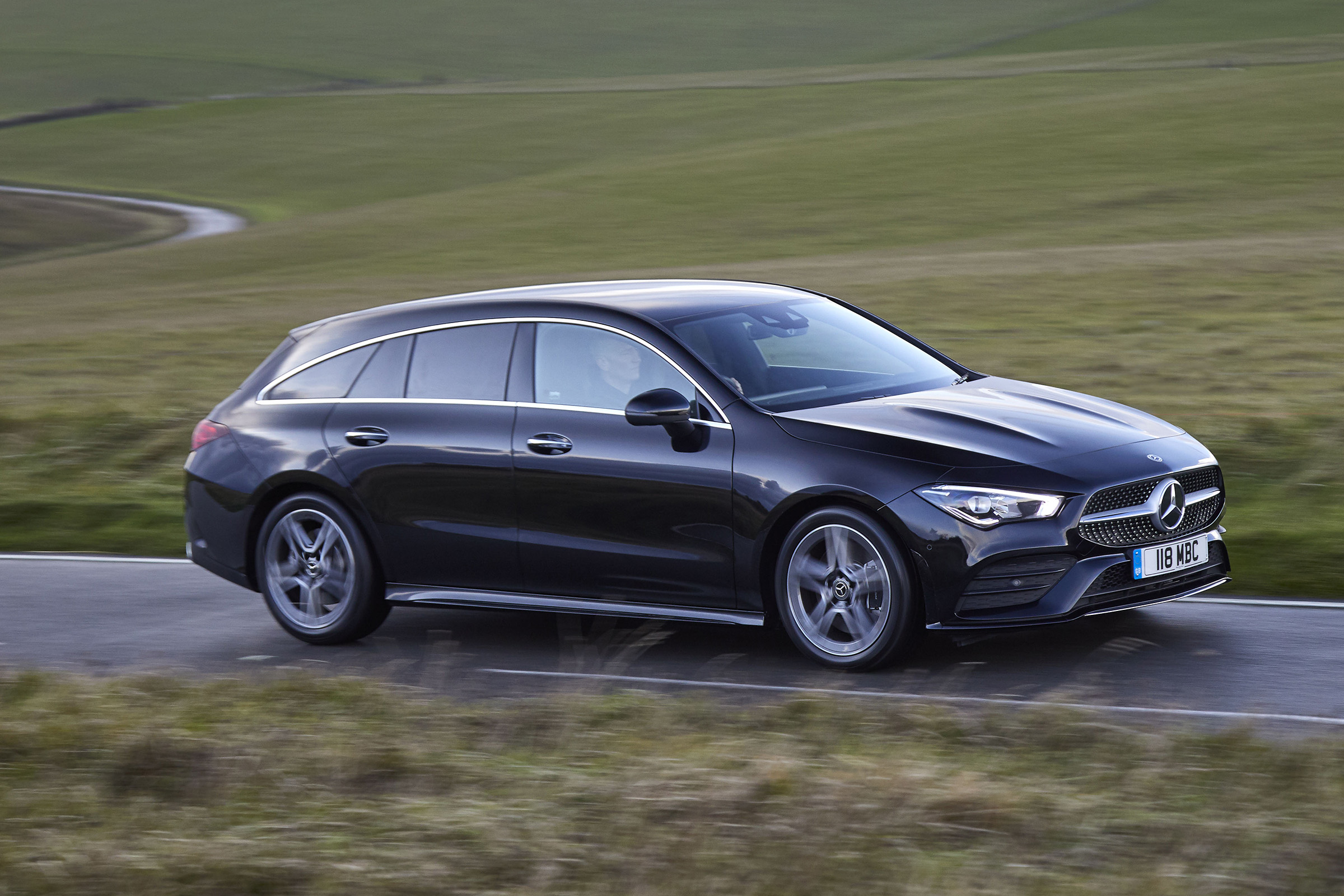 Mercedes CLA Shooting Brake driving - side